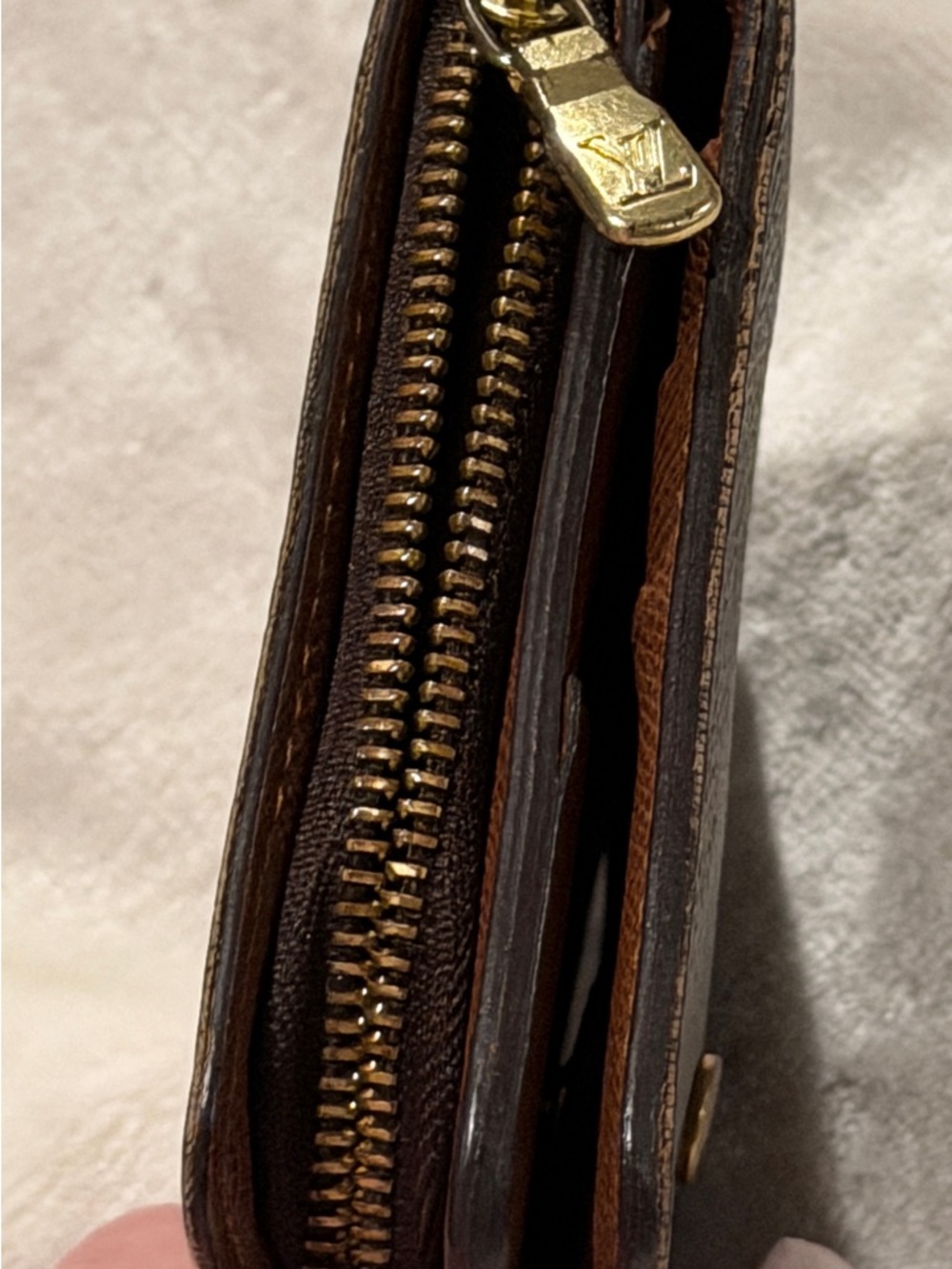 Louis Vuitton Porte Monnaie Viennois Wallet Monogram Compact Snap Coin VINTAGE - Picture 13 of 15